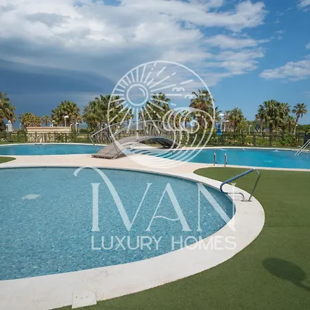 Casa Jade Ivan Luxury Homes 5ªplta Frontal 1ªlinea