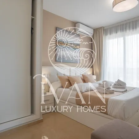 Casa Jade Ivan Luxury Homes 5ªplta Frontal 1ªlinea Apartment